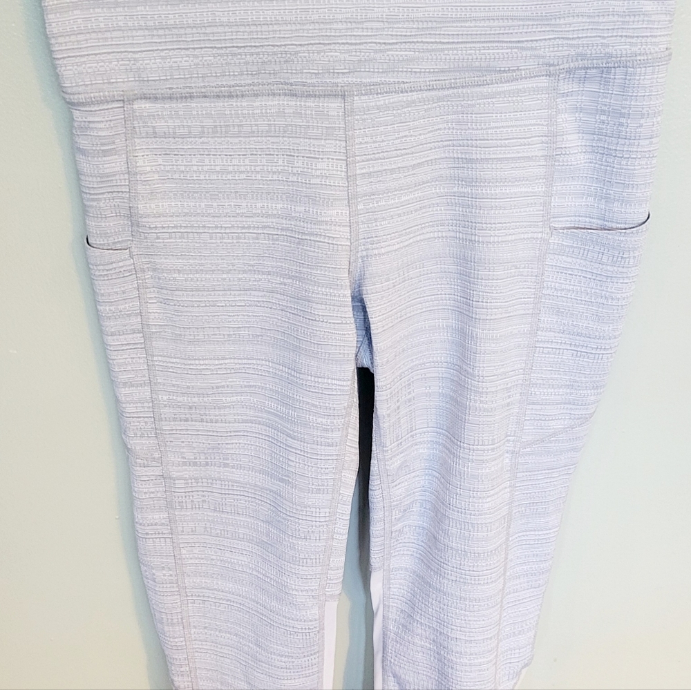 Athleta crop leggings